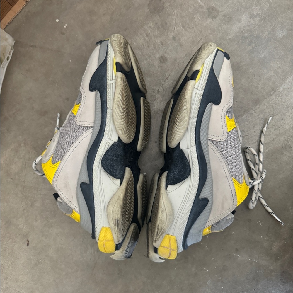 Balenciaga Sneakers - Gray and Yellow - Picture 3 of 3